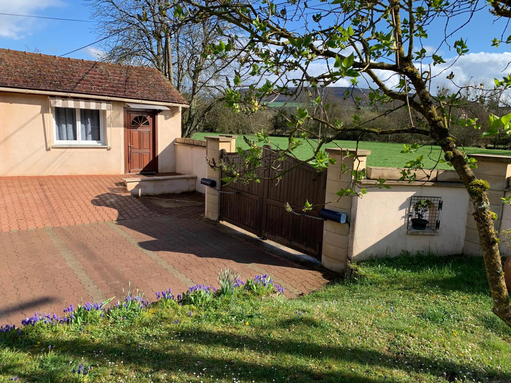 Apartamento Les Ouches Fleurey-sur-Ouche Exterior foto